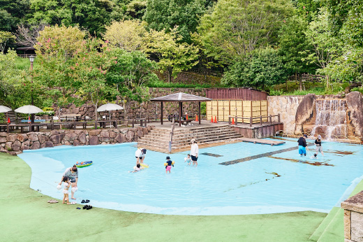 西山公園ジャブジャブ池