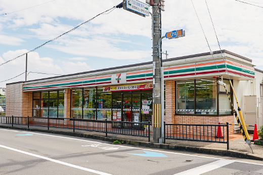 セブン-イレブン長岡京駅東口店