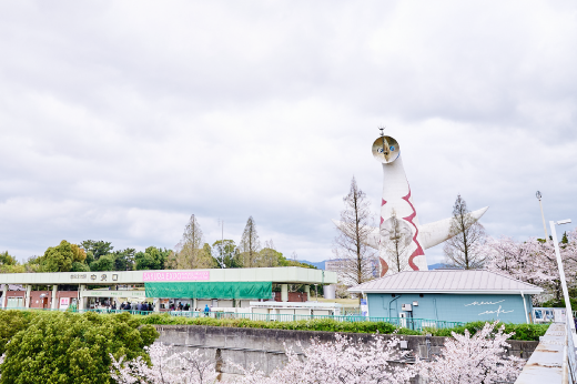 太陽の塔