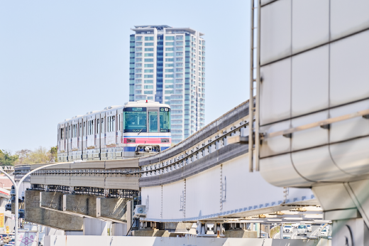 大阪モノレール線「少路」駅